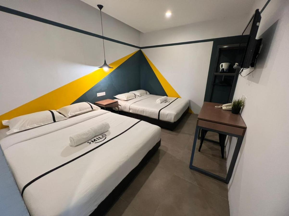 Smile Hotel Cheras Sri Permaisuri Куала-Лумпур Экстерьер фото